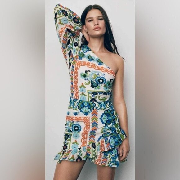 Mango, Ladies Asymmetrical pleated dress. Size: 10. NWT - Picture 15 of 16